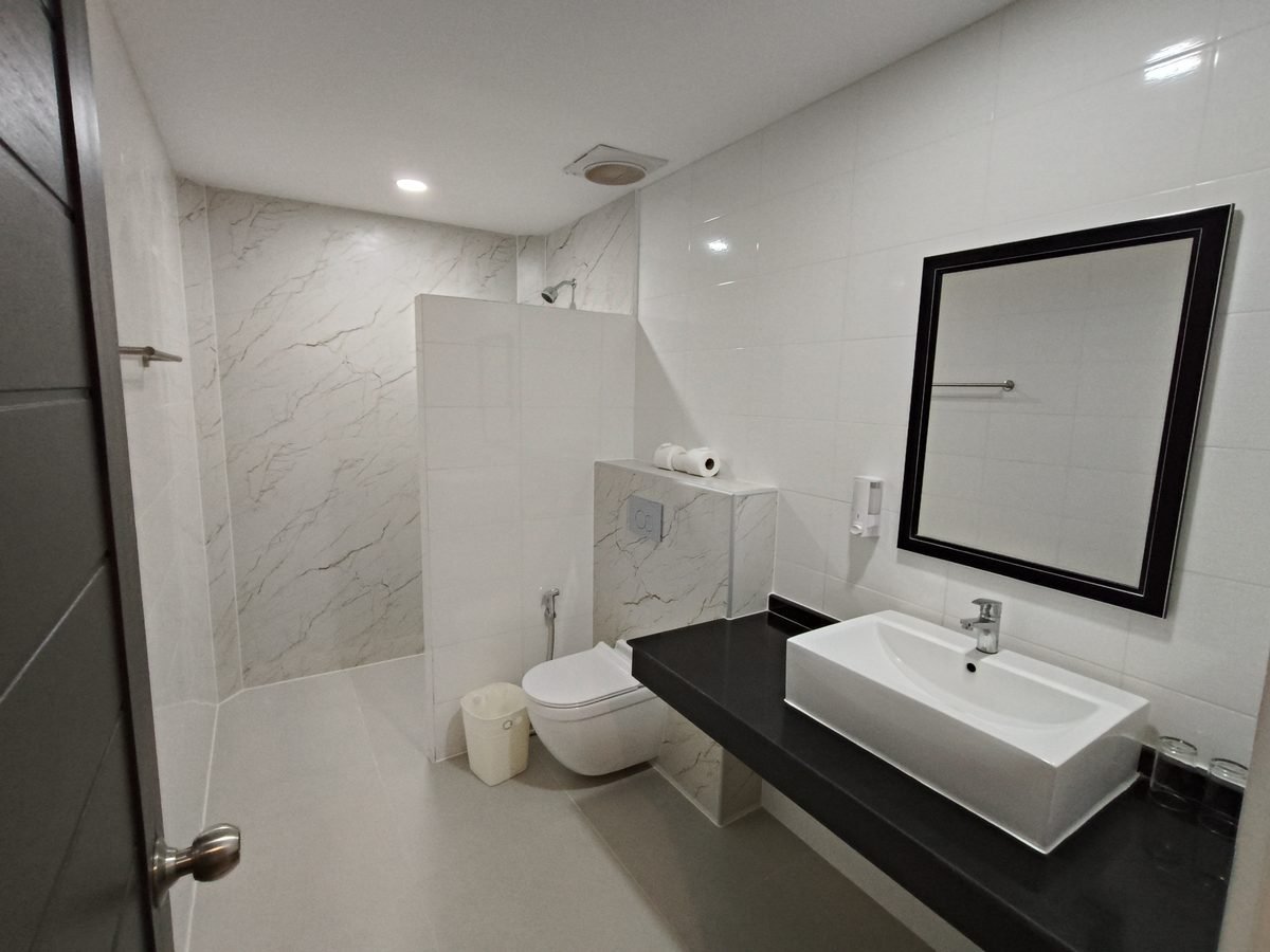 Two Bedroom Beachfront Villa living area